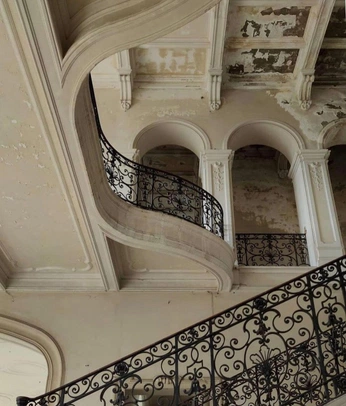 A cover of "Stairways artwork" cluster. The owner is noelk. The cluster consists of 12 elements.