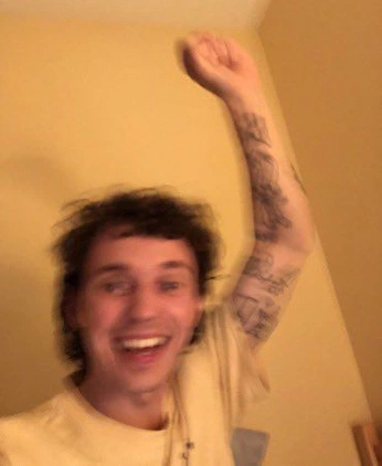 A cover of "kurtis conner" cluster. The owner is pickypatty. The cluster consists of 120 elements.