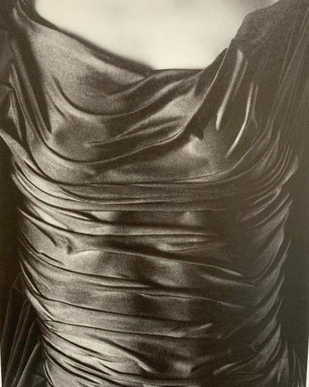 A cover of "FASHION ELEMENTS" cluster. The owner is rlais. The cluster consists of 1 element.