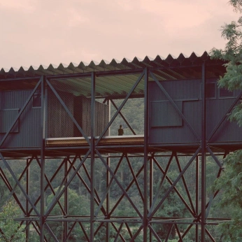 A cover of "Structures" cluster. The owner is swinther. The cluster consists of 8 elements.