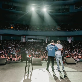 A cover of "comedy show" cluster. The owner is justenturner. The cluster consists of 1 element.