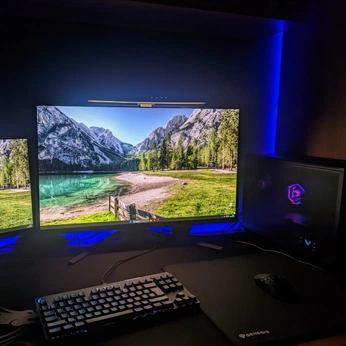 A cover of "lock in" cluster. The owner is wilk. The cluster description is "lock in lock in lock in lock in lock in lock in lock in lock in lock i". The cluster consists of 45 elements.