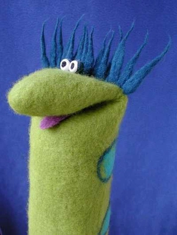 A cover of "Puppets" cluster. The owner is berrynice. The cluster consists of 16 elements.