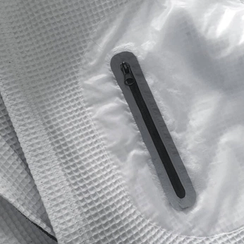 A cover of "uj_2" cluster. The owner is skat3kiddo. The cluster consists of 40 elements.