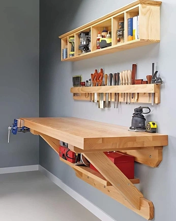 A cover of "Garage" cluster. The owner is javierenrique. The cluster consists of 3 elements.