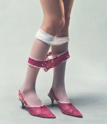 A cover of "BUCI" cluster. The owner is shopnou. The cluster consists of 2 elements.