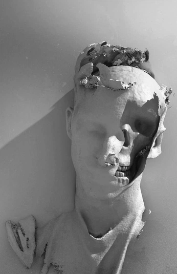 A cover of "abstract faces" cluster. The owner is jakobschlenker. The cluster consists of 10 elements.