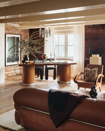 A cover of "Office" cluster. The owner is naomi17. The cluster consists of 4 elements.