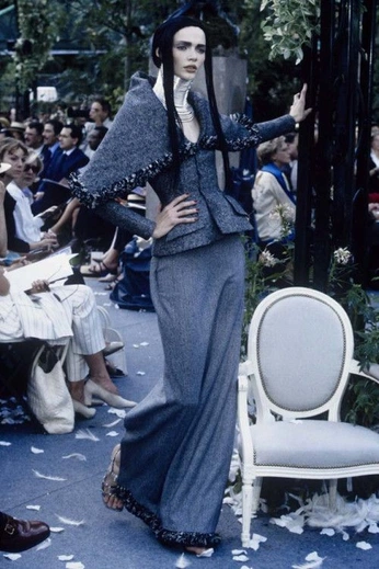 A cover of "Tailored couture" cluster. The owner is livhansen28. The cluster consists of 14 elements.