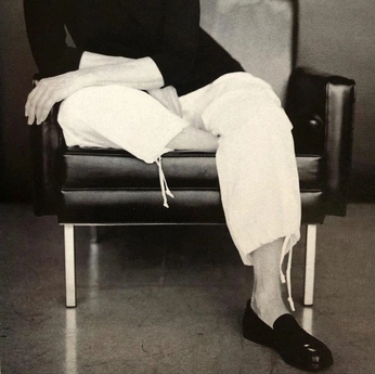 A cover of "chic" cluster. The owner is flouis. The cluster consists of 21 elements.