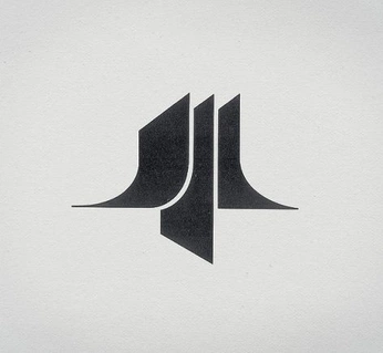 A cover of "hawk" cluster. The owner is genixggwp. The cluster consists of 32 elements.