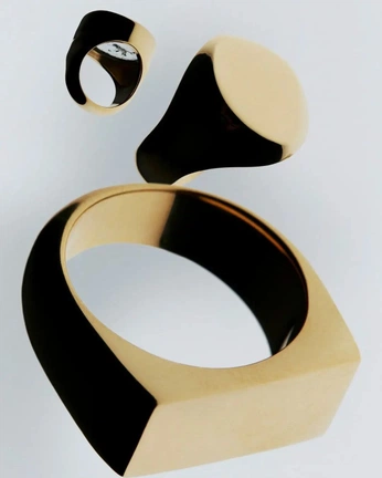 A cover of "Gold" cluster. The owner is popopo. The cluster consists of 2 elements.