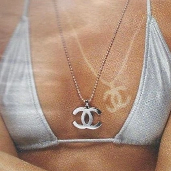 A cover of "women." cluster. The owner is bellamarielaa. The cluster consists of 68 elements.