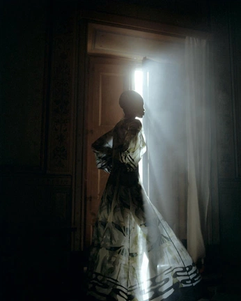 A cover of "fashion slut" cluster. The owner is deflotheelf. The cluster consists of 22 elements.