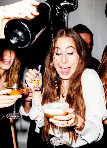 A cover of "NYE" cluster. The owner is martuozon. The cluster consists of 30 elements.