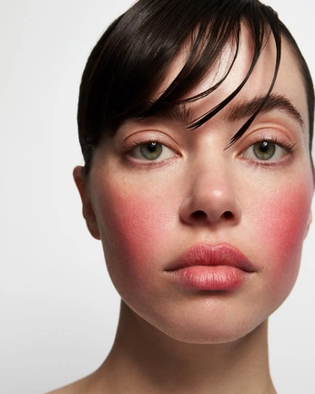 A cover of "face" cluster. The owner is almarts27. The cluster consists of 16 elements.