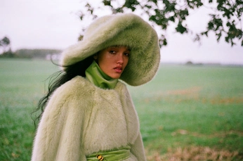 A cover of "fashion" cluster. The owner is majahannahrahel. The cluster consists of 3 elements.