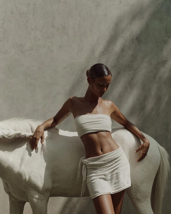 A cover of "25_Horse" cluster. The owner is katrean.photo. The cluster consists of 21 elements.