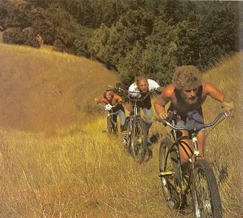 A cover of "DA" cluster. The owner is zsmesar. The cluster consists of 12 elements.