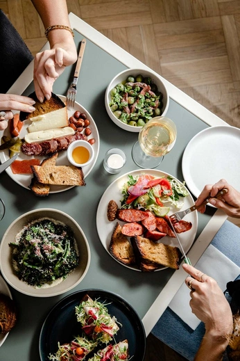 A cover of "This is my life" cluster. The owner is bradleesantos. The cluster consists of 13 elements.