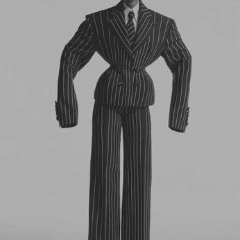 A cover of "c'est vraiment mode" cluster. The owner is clair.cr. The cluster description is "vetements". The cluster consists of 150 elements.