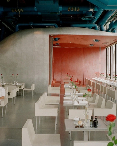 An Instagram carousel post added by olium on Dec 11, 2023. The author is @seandavidson.