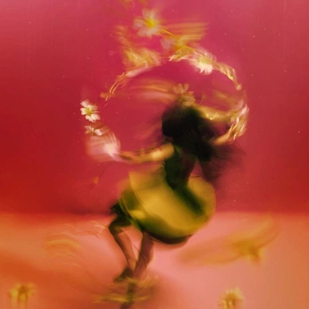 A cover of "Motion" cluster. The owner is gaby. The cluster consists of 72 elements.