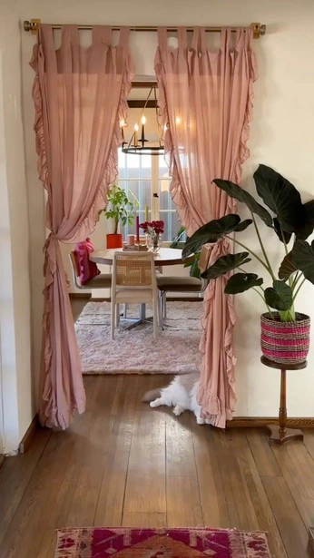 A cover of "interior" cluster. The owner is kool.kat. The cluster consists of 23 elements.