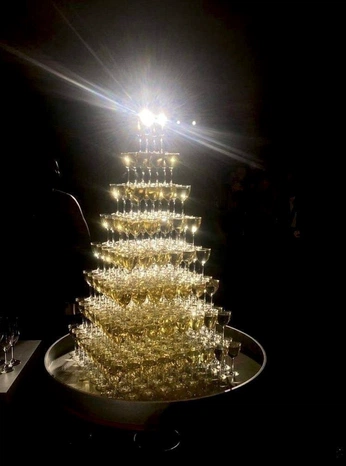 A cover of "NY / Christmas" cluster. The owner is liskowa. The cluster consists of 4 elements.