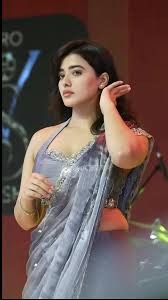 Call Girls In Gurgaon -9811526736 Roshan Pura Russian Call Girls Escorts In Gurgaon