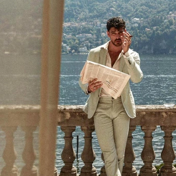 A cover of "O&O trip" cluster. The owner is evokeamore. The cluster consists of 2 elements.