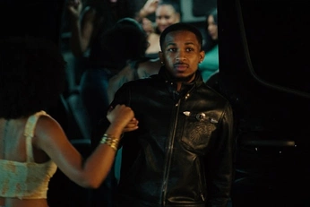 A cover of "TRAILER" cluster. The owner is donchevan. The cluster consists of 3 elements.