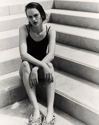 A cover of "Somer" cluster. The owner is robin.em. The cluster consists of 21 elements.