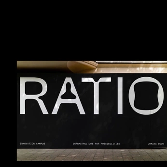 A cover of "R" cluster. The owner is ronaldchen2210. The cluster consists of 3 elements.