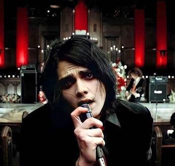 A cover of "bands" cluster. The owner is rozz08. The cluster consists of 16 elements.