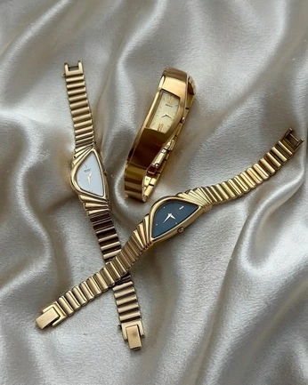 A cover of "Zero:Zero Vogue W3" cluster. The owner is host09. The cluster consists of 35 elements.