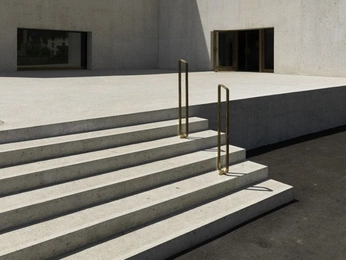 A cover of "arch" cluster. The owner is voozy. The cluster consists of 6 elements.