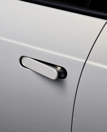 A cover of "details" cluster. The owner is go.dzn. The cluster consists of 5 elements.