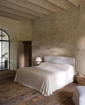 A cover of "Casa" cluster. The owner is natalia. The cluster consists of 57 elements.