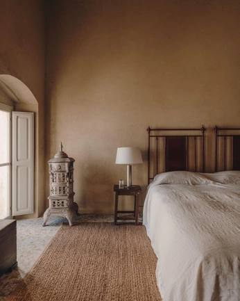 A cover of "BEIGE" cluster. The owner is lorenkreiss. The cluster consists of 82 elements.