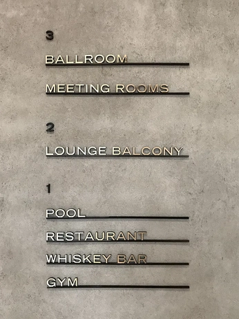 A cover of "Amenities" cluster. The owner is var.yass. The cluster consists of 28 elements.