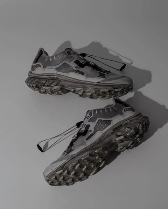 A cover of "blitz" cluster. The owner is lesjorsmi. The cluster consists of 51 elements.