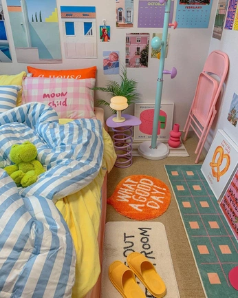 A cover of "Kids" cluster. The owner is kayhunt. The cluster consists of 1 element.