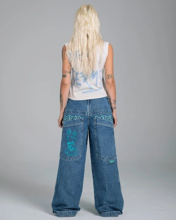 A cover of "MYNT STREET" cluster. The owner is tylomay. The cluster consists of 3 elements.