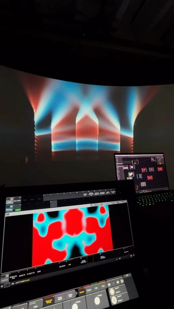 A cover of "TD" cluster. The owner is lainebutler. The cluster consists of 23 elements.