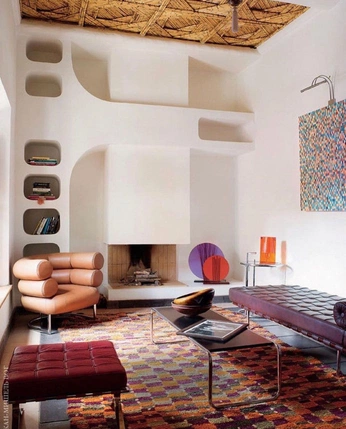 A cover of "Interior Design" cluster. The owner is julinaa. The cluster consists of 3 elements.