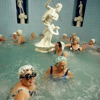 A cover of "02" cluster. The owner is 0815187. The cluster consists of 7 elements.