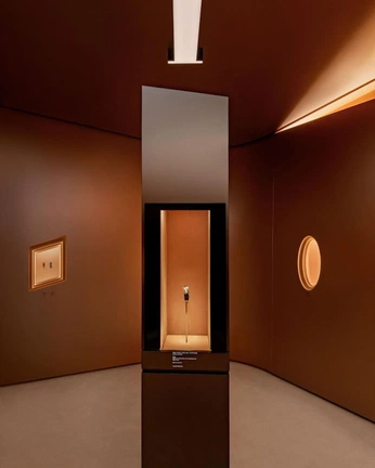 A cover of "PRADA_HJ" cluster. The owner is mj.marine. The cluster consists of 80 elements.