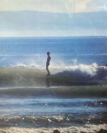 A cover of "beachy" cluster. The owner is abbyvezina. The cluster consists of 2 elements.