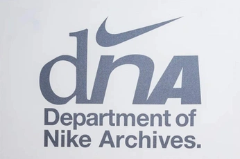 A cover of "Logos" cluster. The owner is sirovburek. The cluster consists of 61 elements.